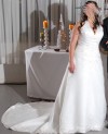 vestido de novia con bordados y pedrería