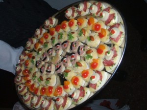 BANQUETERIA DOMICILIO Avisos gratis en Chile en Santiago |  Banqueteria Domicilio Ofrecemos a $8.500 Menus Elegantes y Contundentes, NOS CARACTERIZAMOS POR ENTREGAR CALIDAD EN NUESTROS SERVICIOS 