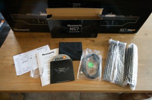 Moldova Avisos gratis en Chile en Retiro |  Venta Brand New Numark NS7 DJ Turntable , Venta: Numark NS7 DJ Turntable Controller - Pioneer DJM-2000 Mixer - Apple Ipad 