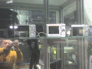 jorge Avisos gratis en Chile en Santiago |  vendo camaras digitales, liquido ,remato digitales