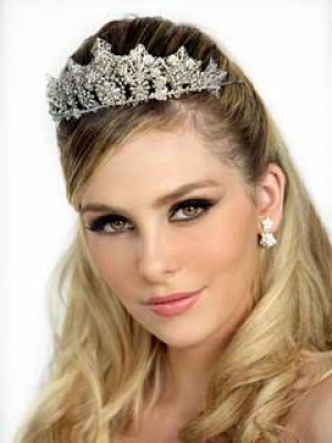 WILMA FUENTES Avisos gratis en Chile en Santiago |  WILMA FUENTES, MAQUILLAJE MAC Y PEINADOS NOVIAS, MADRINAS A DOMICILIO, ONDULADO Y TINTE PESTA&Ntilde;AS 2X1 $ 16.000, ARREGLOS FLORALES, RAMOS NOVIA