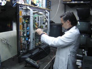 telerama Avisos gratis en Chile en Santiago |  TECLADOS ,AMPLIFICADORES ,TELEVISORES., servicio tecnico telerama