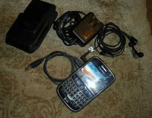 Stefan Gilga Avisos gratis en Chile en Caleu |  PARA LA VENTA APPLE IPHONE 4G 32GB y BLACKBERRY BOLD 9000, iphone, blackberry