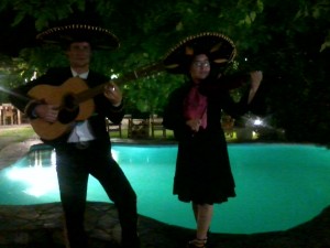 Mariachis Tequila Talca Avisos gratis en Chile en Talca |  Serenatas Mariachis Tequila Talca, Un regalo que jamas de olvida