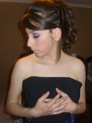 Novias B&F estetica Avisos gratis en Chile en &Ntilde;u&ntilde;oa |  Peinados, maquillaje novias a domicilio, Peinados y maquillaje para novias, madrinas cumplea&ntilde;eras...