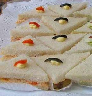 Lucia Elena Lazo Acu&ntilde;a Avisos gratis en Chile en Santiago |  Servicios de Cocteler&iacute;a a Domicilio: Canap&eacute;s, Tapaditos, Brochetas, Dulces,, Servicios de Cocteler&iacute;a a Domicilio