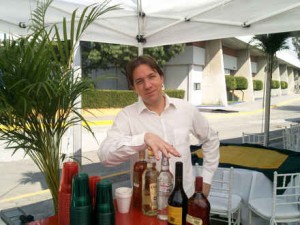 EXPRESSO Avisos gratis en Chile en Las Condes |  GARZONES BARMAN DOMICILIOS 09-1570121 GARZONEXPRES.CL FUROR EVENTOS DOMICIL, SERVICIOS GARZONES HOMBRES Y MUJERES GARZONEXPRESS.CL