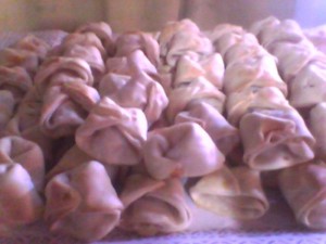 Lucia Lazo Acu&ntilde;a Avisos gratis en Chile en Santiago |  Ricos canap&eacute;s que le van a ah encantar empanadita tapaditos brochetas, Cocteler&iacute;a a domicilio: canap&eacute;s tapaditos empanaditas brochetas