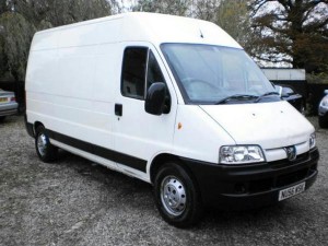 FERNANDO ROJAS ESCALONA Avisos gratis en Chile en Santiago |  Mini fletes - mini mudanzas - fletes - las condes - providencia , Cel: 09 86140226  / 02-6283236 / email: fletes.rr@gmail.com