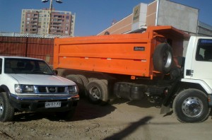 Omar Cristian Avisos gratis en Chile en Lo Espejo |  Retiro escombros lonquen 27033466 demoliciones la cisterna, Limpieza de terreno san miguel stgo ventas de estabilizado