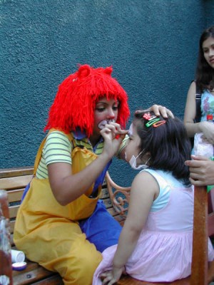 Alfa Eventos Avisos gratis en Chile en Las Condes |  Animacion Titeres Magos Payasitas Lazy Town Sportacus Cumplea&ntilde;os 09.5240607, Fiestas Infantiles Barney Camas Elasticas Mesas y Sillitas.