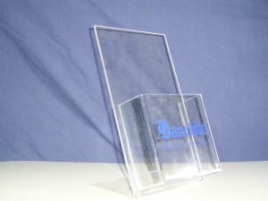 Jorge Castillo A. Avisos gratis en Chile en Santiago |  PORTA FOLLETOS Y DISPLAYS EN ACRILICO, Todo en Acr&iacute;lico... dispensadores, porta volantes, c&uacute;pulas