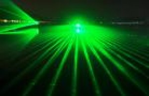 Iluminacion Laser Avisos gratis en Chile en Santiago |  Arriendo maquina de nieve, maquina de humo, laser, burbujas, Arriendo luces para fiestas , luces de colores, ritmicas, ultravioletas, st