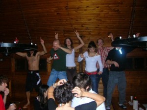 Iluminacion Laser Avisos gratis en Chile en Santiago |  Dj para fiestas, m&uacute;sica para fiestas, iluminaci&oacute;n amplificaci&oacute;n, fiestas a , Dj para fiestas, m&uacute;sica para fiestas, iluminaci&oacute;n amplificaci&oacute;n para fiesta