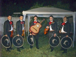 julio Avisos gratis en Chile en Puente Alto |  MARIACHIS TIJUANA, serenatas para matrimonios, eventos en general.-