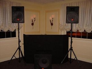 Iluminacion Laser Avisos gratis en Chile en Santiago |  Amplificaci&oacute;n para fiestas y eventos www. iluminacionlaser. cl, Arriendo de iluminaci&oacute;n, Robotizados, Pares, R&iacute;tmicos, Stroboscopicas, Cabe