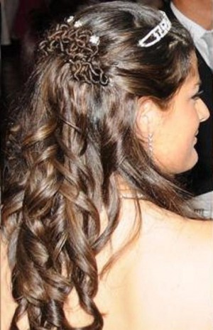 WILMA FUENTES Avisos gratis en Chile en Santiago |  PACK NOVIAS MAQUILLAJES Y PEINADOS A DOMICILIO, GRADUACIONES, FIESTAS, MANICURE, PEDICURE, ONDULADO Y TINTE PESTA&Ntilde;AS