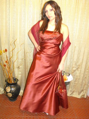 MARCELA MU&Ntilde;OZ Avisos gratis en Chile en La Reina |  ARRIENDO VESTIDOS FIESTA  2736368, MAS DE 600 VESTIDOS IMPORTADOS BELLOS  Y EXCLUSIVOS