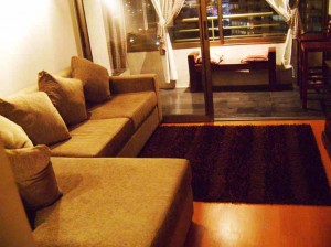 Oscar Saavedra Avisos gratis en Chile en Las Condes |  Departamento amoblado Las Condes por dias, 35000 mil pesos por dia