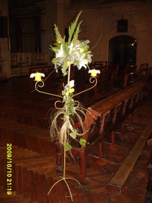 Mauricio Rojas Avisos gratis en Chile en Santiago |  ARREGLOS FLORES NATURALES , RAMOS DE NOVIA, DECORACION MATRIMONIOS, MAURICIO ROJAS - WILMA FUENTES PEINADOS Y MAQUILLAJES A DOMICILIO