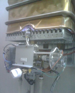 REARGAS Avisos gratis en Chile en &Ntilde;u&ntilde;oa |  INSTALACION DE CALEFON  2397270  SPLENDID JUNKERS MADEMSA NECKAR, Instalacion / Reparacion / Mantencion / Tecnicos SEC / Urgencias 227 77 71