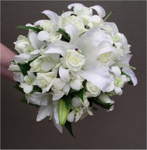 Mauricio Rojas Avisos gratis en Chile en Santiago |  ARREGLOS FLORES NATURALES , RAMOS DE NOVIA, DECORACION MATRIMONIOS, MAURICIO ROJAS - WILMA FUENTES PEINADOS Y MAQUILLAJES A DOMICILIO