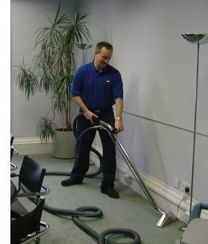 limpiexpress Avisos gratis en Chile en Santiago |  limpieza de todo tipo de alfombras y pisos, presupuestos gratuitos para todo tipo de alfombras, fijas y moviles