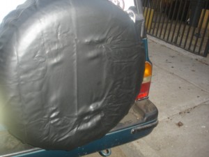 ENRIQUE LOBOS  Avisos gratis en Chile en Las Condes |  Ventas de fundas para rueda de repuesto de jeep , venta