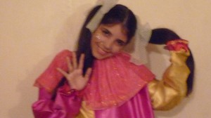 PAYASITA ESTRELLITA Avisos gratis en Chile en Santiago |  Payasitas, animadoras, princesas, baile entretenido fono: 2-6692764, Payasitas pintacaritas, juegos y concursos, competencias, globoflexia